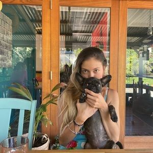 Meet your Posher, Mariana